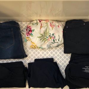 Maternity Lot 8 pcs (7 Bottoms & 1 Top) size Large